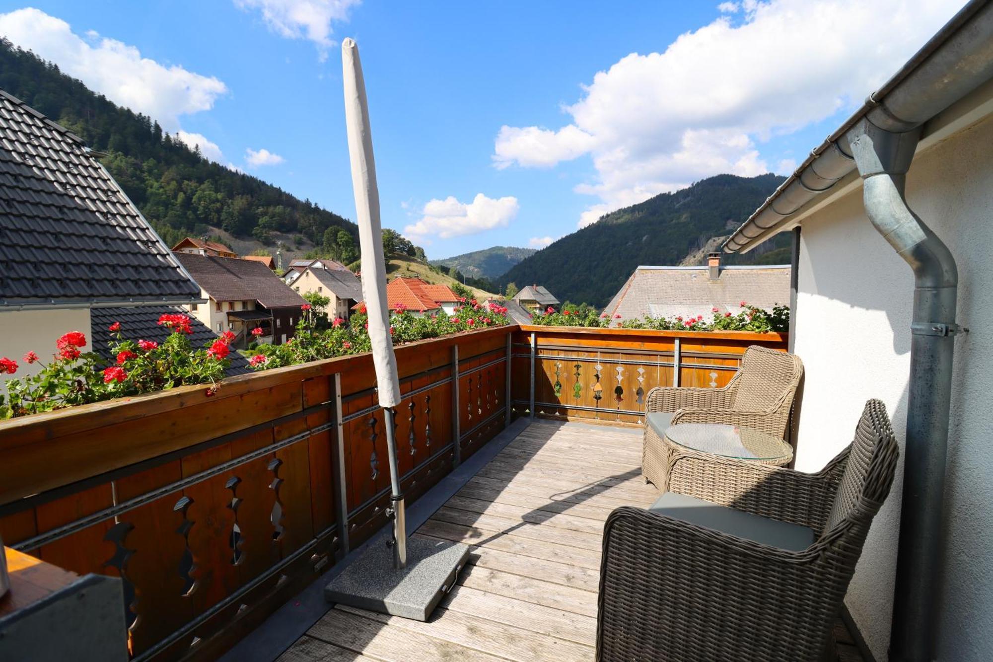 Ferienwohnungen Haus Hees Todtnau Szoba fotó
